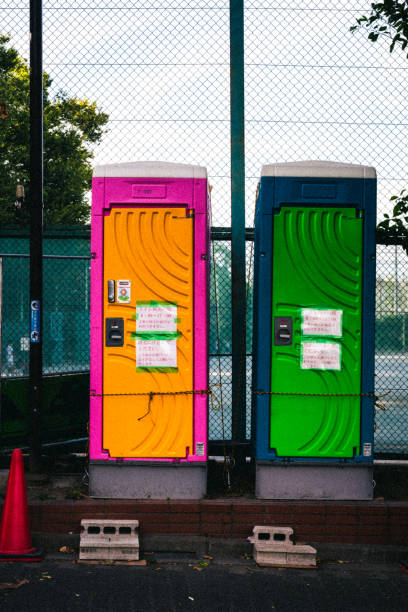 Portable Toilet Options We Offer in Oyster Creek, TX